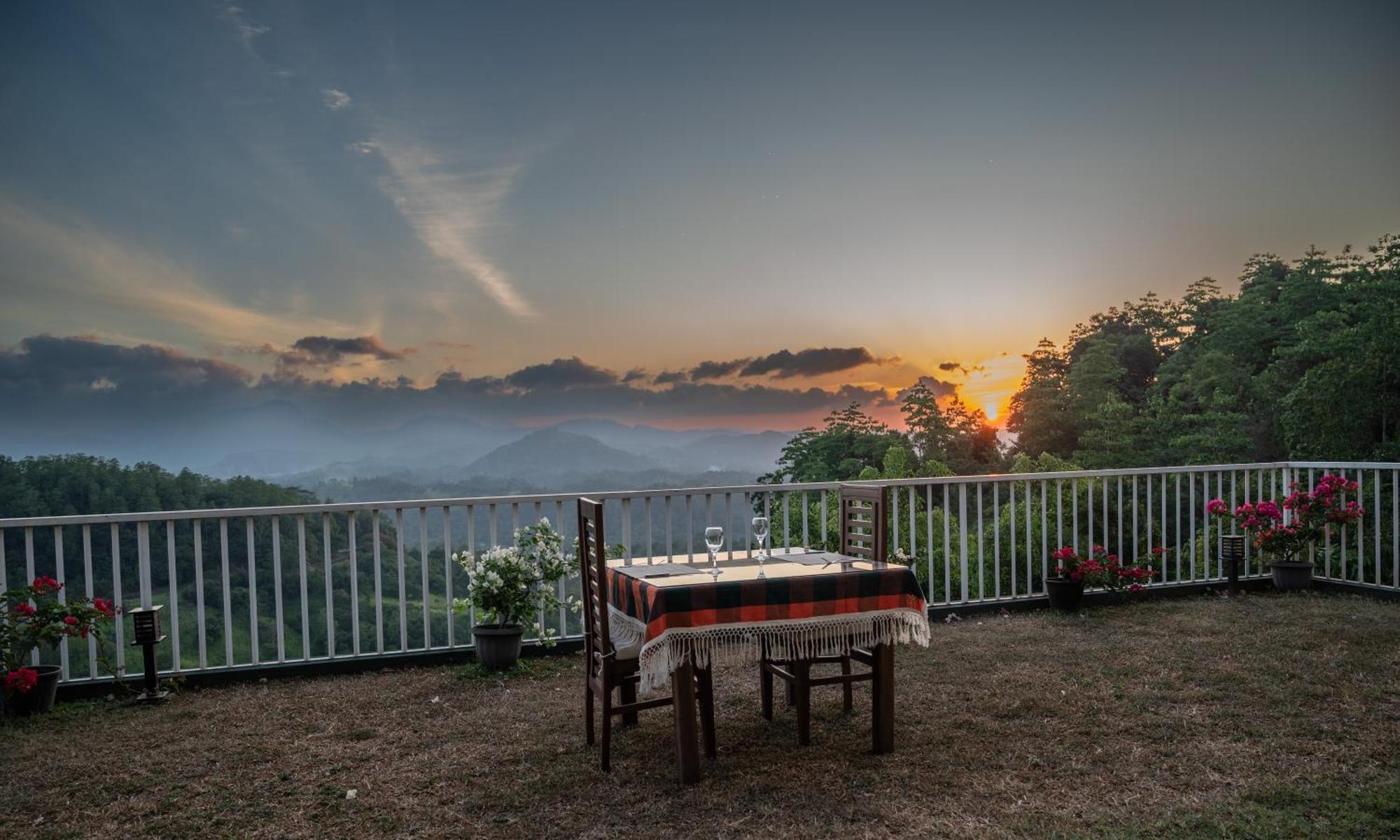 Sky Lodge Канді Екстер'єр фото