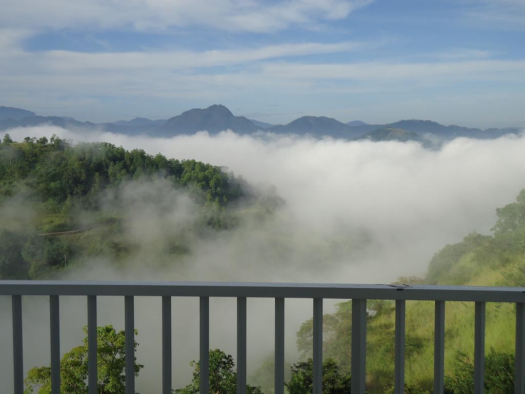 Sky Lodge Канді Екстер'єр фото