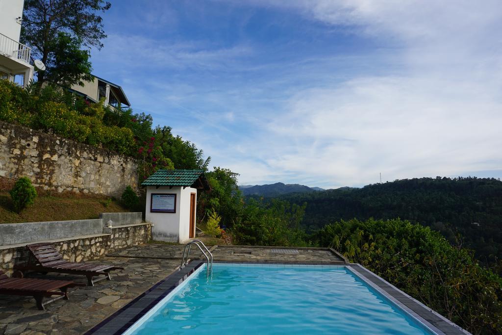 Sky Lodge Канді Екстер'єр фото